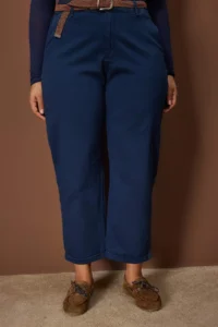 Trendyol Curve Navy Blue High Waist Arched Mom Fit denim plus size jeans - Image 3