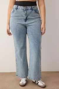 Trendyol Curve Mavi High Waist Elastic Waist Geni Hem Plus Size Wide Leg jeans - Image 3
