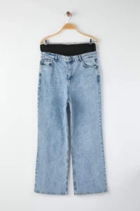 Trendyol Curve Mavi High Waist Elastic Waist Geni Hem Plus Size Wide Leg jeans - Image 5