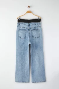 Trendyol Curve Mavi High Waist Elastic Waist Geni Hem Plus Size Wide Leg jeans - Image 7