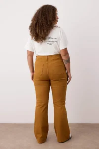 Trendyol Curve Mustard High Waist flared leg denim Plus Size Flare jeans - Image 4