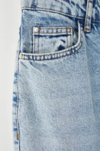 Trendyol Curve Light Blue Cut-Out High Waist Straight Fit plus size jeans - Image 6