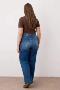 Trendyol Curve Dark Blue High Waist Elastic Waist Wide Leg Wide Leg plus size jeans - Image 5