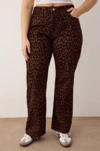 Trendyol Curve Brown Suede Look Leopard Patterned High Waist Plus Size Wide Leg jeans - Image 3