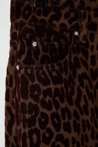 Trendyol Curve Brown Suede Look Leopard Patterned High Waist Plus Size Wide Leg jeans - Image 6