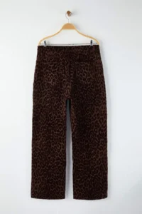 Trendyol Curve Brown Suede Look Leopard Patterned High Waist Plus Size Wide Leg jeans - Image 7
