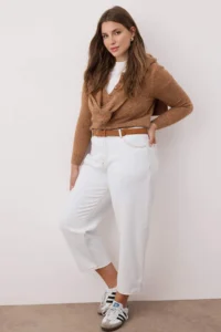 Trendyol Curve White High Waist Plus Size Baggy jeans - Image 2