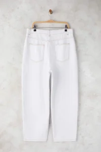 Trendyol Curve White High Waist Plus Size Baggy jeans - Image 7
