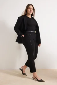 Trendyol Curve Non-fading Black High Waist Trok Detailed Flexible Plus Size Mom jeans - Image 2