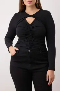 Trendyol Curve Black Bottom snaps Knitting Plus Size Bodysuit - Image 3