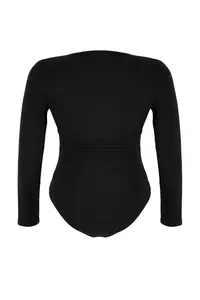 Trendyol Curve Black Bottom snaps Knitting Plus Size Bodysuit - Image 7