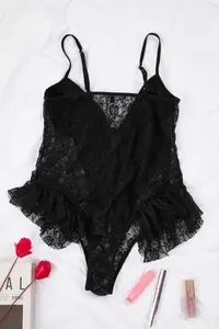 Trendyol Curve Black Lace Detailed Frilly Wireless Lingerie Plus Size Bodysuit - Image 5