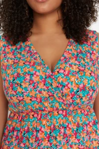 Trendyol Curve Multicolored A-line flower patterned V-neck Knitting Plus Size Dress - Image 3