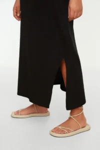 Trendyol Curve Black Plain Kesim slit Maxi/LONG 100% Cotton Knitting Dress - Image 4
