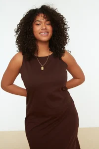 Trendyol Curve Dark Brown shift Crew Neck slit 100% Cotton Maxi/LONG Knitting Dress - Image 3