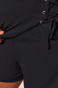 Trendyol Curve Black Weaving Lace Detailed Mini Plus Size Shorts Skirt - Image 5