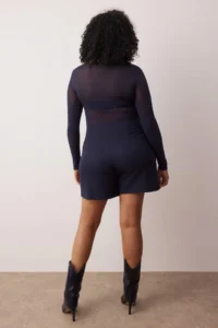 Trendyol Curve Navy Blue Weaving Lace Detailed Mini Plus Size Shorts Skirt - Image 4