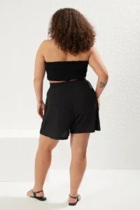 Trendyol Curve Black Elastic Waist Plus Size Knitting Shorts - Image 5