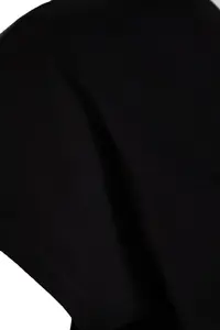 Trendyol Curve Black relaxed V-neck slit 100% Cotton Knitting T-Shirt - Image 9