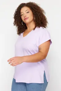 Trendyol Curve Lilac relaxed V-neck slit 100% Cotton Knitting T-Shirt - Image 2