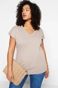 Trendyol Curve Mink relaxed V-neck slit 100% Cotton Knitting T-Shirt