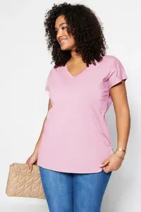 Trendyol Curve Pink relaxed V-neck slit 100% Cotton Knitting T-Shirt - Image 2