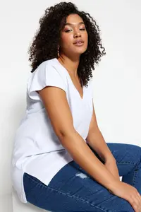 Trendyol Curve White relaxed V-neck slit 100% Cotton Knitting T-Shirt