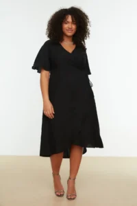 Trendyol Curve Black Plain wrap Midi Weaving Plus Size Dress - Image 4