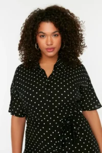 Trendyol Curve Black Polka Dot Belted Midi Plus Size Weaving Dress - Image 3