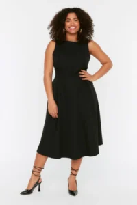 Trendyol Curve Black A-line Weaving Pocket Detail Dress - Image 3
