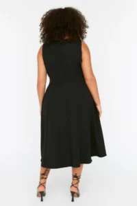 Trendyol Curve Black A-line Weaving Pocket Detail Dress - Image 5