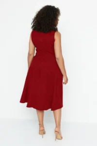 Trendyol Curve Burgundy A-line Weaving Pocket Detail Dress - Image 4