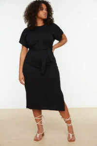 Trendyol Curve Black Plain Kesim Binding Detailed slit Maxi/LONG 100% Cotton Knitting Plus Size Dress - Image 3