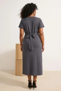 Trendyol Curve Anthracite Plain Kesim Binding Detailed slit Maxi/LONG 100% Cotton Knitting Plus Size Dress - Image 2