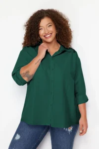 Trendyol Curve Emerald Green Boyfriend Basic Plus Size Long Sleeve Weaving Shirt - Image 3