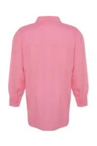 Trendyol Curve Powder Pink Loose Fit Cotton Long Sleeve Plus Size Weaving Shirt - Image 9