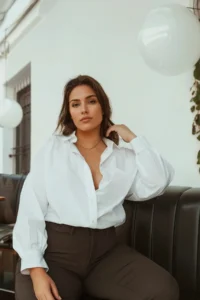Trendyol Curve White Loose Fit Cotton Long Sleeve Plus Size Weaving Shirt - Image 5