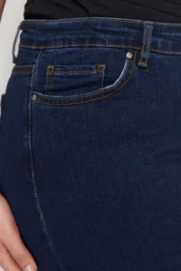 Trendyol Curve Dark Blue High Waist Flexible Plus Size skinny jeans - Image 11