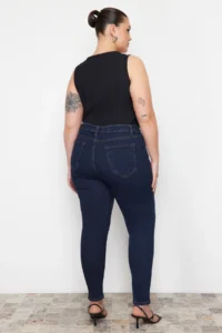 Trendyol Curve Dark Blue High Waist Flexible Plus Size skinny jeans - Image 12
