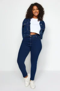 Trendyol Curve Dark Blue High Waist Flexible Plus Size skinny jeans - Image 14