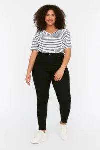 Trendyol Curve Black High Waist Flexible Plus Size skinny jeans - Image 2