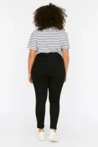 Trendyol Curve Black High Waist Flexible Plus Size skinny jeans - Image 5