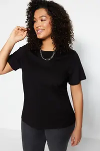 Trendyol Curve Black Regular Fit Basic Crew Neck 100% Cotton Knitting Plus Size T-Shirt