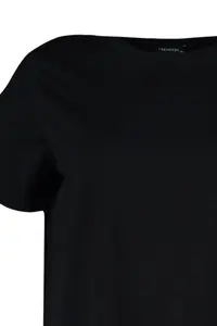 Trendyol Curve Black Regular Fit Basic Crew Neck 100% Cotton Knitting Plus Size T-Shirt - Image 7