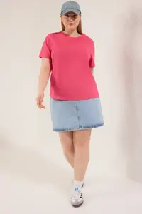 Trendyol Curve Dusty Rose Regular Fit Basic Crew Neck 100% Cotton Knitting Plus Size T-Shirt - Image 2