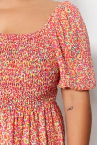 Trendyol Curve Pink Floral Weaving Gipelli Dress - Image 4
