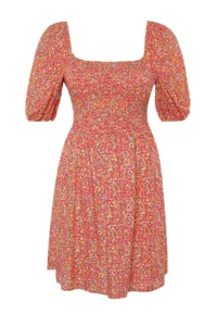 Trendyol Curve Pink Floral Weaving Gipelli Dress - Image 6