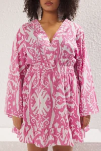 Trendyol Curve Pink Ethnic Patterned Spanish Arm skater Mini Weaving Plus Size Beach Dress - Image 2