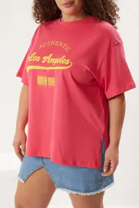Trendyol Curve Pink Wide Pattern Crew Neck Printed 100% Cotton Knitting T-Shirt - Image 4