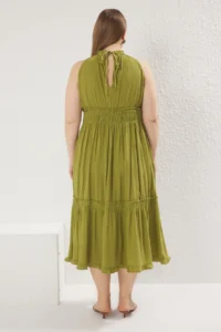 Trendyol Curve Khaki Barbell Collar Weaving Dress - Image 4